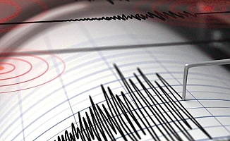 Akdeniz'de 3, 2 büyüklüğünde deprem