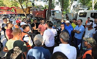 Konyaaltı Sahili’nde mavi bayrak krizi