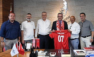 Antalyaspor Dernek Yönetimi'nden Başkan Esen'e ziyaret
