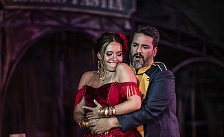 Aspendos Festivali Carmen'le başladı