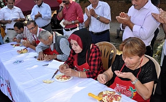 Çekirdeksiz Nar ve Tropikal Meyve Festivali'nde renkli görüntüler