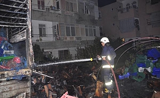 Kamyonetinin yandığını komşuları haber verdi