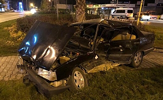 Gazipaşa'da otomobiller çarpıştı: 1 yaralı