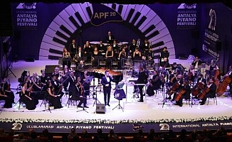 Piyano Festivali’ne görkemli açılış