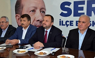 AK Parti Serik'te istişare toplantısı