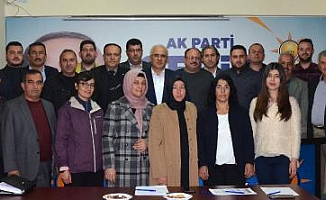 AK Parti Serik'te yeni yönetim