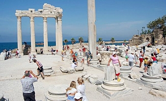 Antalya, yaz turizminde dünya birincisi