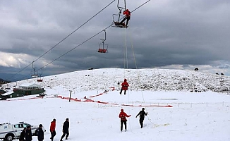 JAK timleri kayak merkezinde tatbikat yaptı