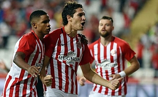 Antalyaspor'da 10 futbolcu 15 gol attı