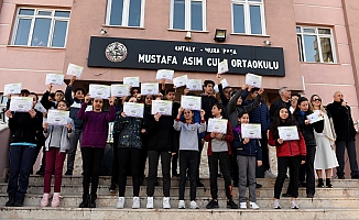 Başkan Uysal, çevreci öğrencileri kutladı