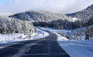 Akseki'de doyumsuz kar manzarası