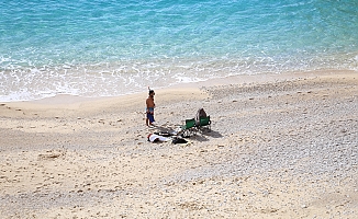  Kaş'ta şubat ayında deniz keyfi