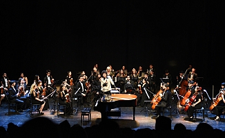 Türkan Şoray’da gençlik senfoni orkestrası