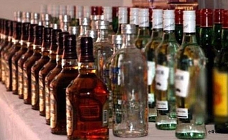 Kaçak içki ve etil alkol ele geçirildi