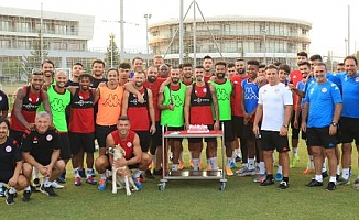 Antalyaspor'da yüzler gülüyor