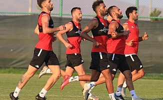 Antalyaspor, kampta kuvvet depoluyor