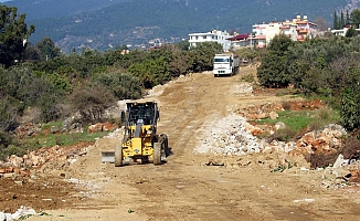 Alanya Belediyesi ALKÜ’ye 30 metrelik yeni bağlantı yolu açıyor   