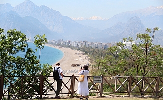 Antalya'da kısıtlama sessizliği