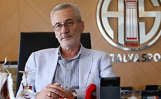 Antalyaspor Başkanı Mustafa Yılmaz, görevinden istifa ettiğini açıkladı.