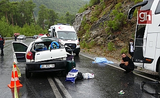 Eve dönüş yolu 2 kızı anne ve babasından ayırdı