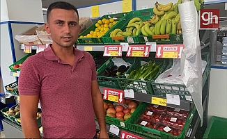 Ürettiği domatesin markette izini sürdü fiyatı görünce şok oldu!