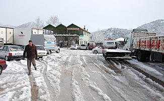 Antalya-Konya karayolu tüm araç trafiğine açıldı