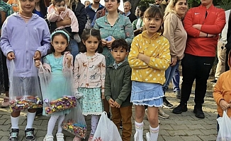 Yüzyıllardır sürdürülen bayram geleneği "amin duası"