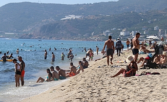 Alanya, turizm sezonunda pandemi öncesindeki doluluk oranını yakaladı