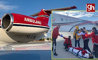 Ambulans uçak afetzedeler için Türkiye semalarında