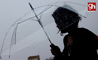 Antalya için sağanak yağış ve fırtına uyarısı!
