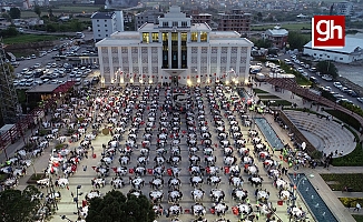 Binlerce kişi iftar sofrasında ağırlanacak