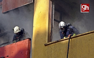  Kentsel dönüşüme giren binadaki yangın mahalleliyi tedirgin etti