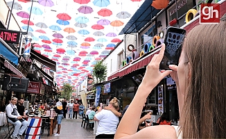 Turistlerin uğrak mekanı oldu