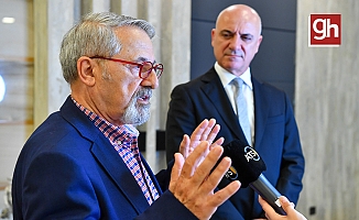  Prof. Dr. Naci Görür: “Büyük bir depremde Antalya tsunamiye maruz kalabilir”