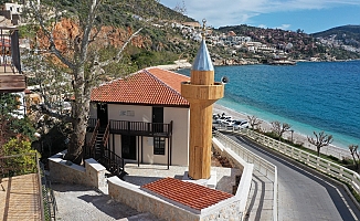 142 yıllık Lami Bey Camii’nin restorasyonu tamamlandı