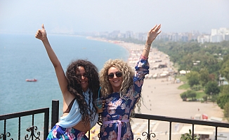 Antalya'ya hava yoluyla gelen turist sayısı 10 milyonu geçti