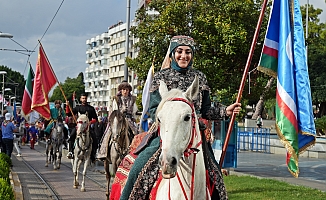 Antalya'da 2. Uluslararası Yörük Türkmen Festivali ‘Yörük göçü’ ile başladı