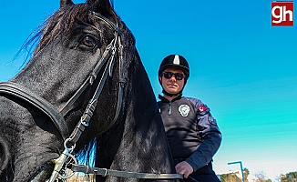  Konyaaltı Sahili'nin güvenliği Börü ve Winner'a emanet