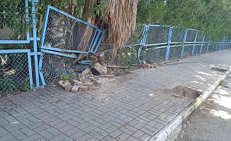 Alanya’da halk otobüsünün çarptığı kadın yaralandı