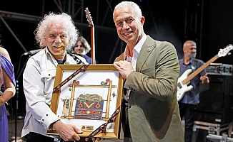 22. Alanya Uluslararası Kültür Sanat ve Turizm Festivali Yeni Türkü konseriyle sona erdi