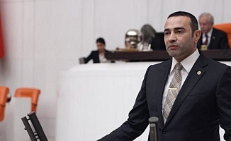 İYİ Parti Antalya Milletvekili Aykut Kaya partisinden istifa etti