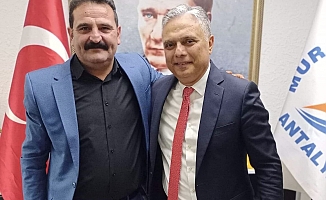 Kahvaltı yaparken eve giren otomobilin çarptığı adamdan acı haber geldi