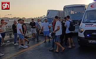 Feci Kaza... Arka kapağı kapatmak için durdu  faciaya sebep oldu!