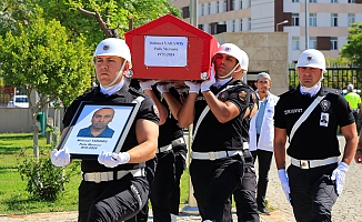 Kalp krizi sonucu hayatını kaybeden polis memuru son yolculuğuna uğurlandı