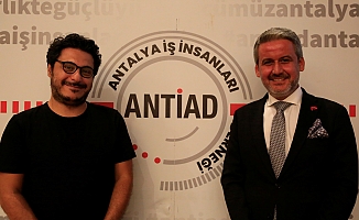Para kazanmanın unutulmuş sırlarını ANTİAD üyelerine anlattı