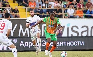 Trendyol Süper Lig: Alanyaspor: 1 Antalyaspor: 2 (Maç sonucu)