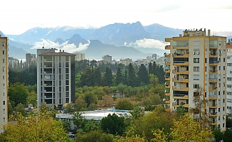 Kar, yağmur, güneş: Antalya 4 saatte 3 mevsimi yaşadı
