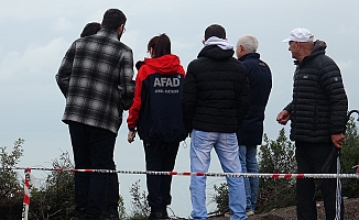 Endişeli ailenin 30 metrelik falezlerde umut nöbeti sürüyor