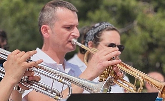 Otopsi raporu dehşeti ortaya koydu: Trompet sanatçısına 48 bıçak darbesi!