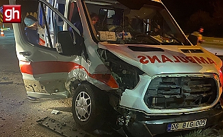 Ambulans ile cipin karıştığı kazada 9 kişi yaralandı